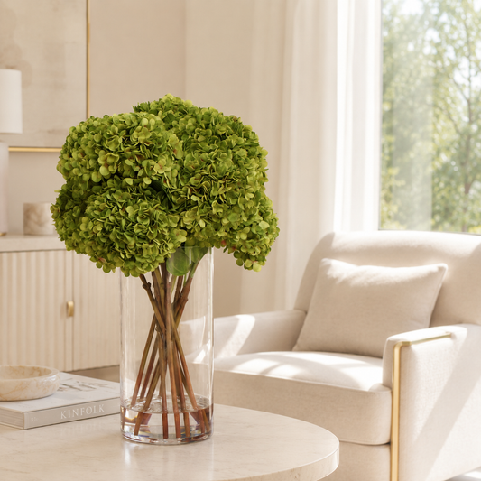 Composición de Hortensias Verdes en Cilindro de Vidrio Alto | Botánica Luma